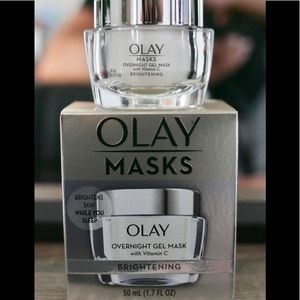 Olay Overnight Brightening Gel Mask